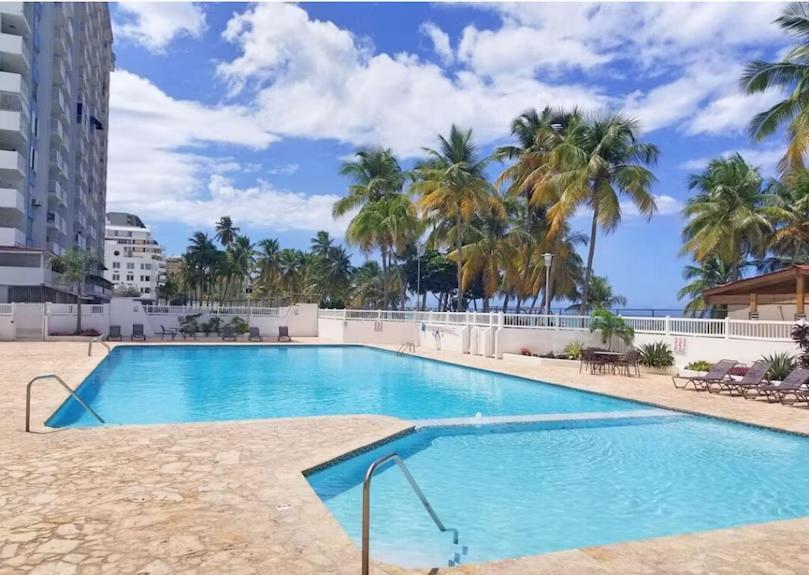Gorgeous Ocean View 1Br W/Beach Acess & Pool Apartment San Juan Exterior photo