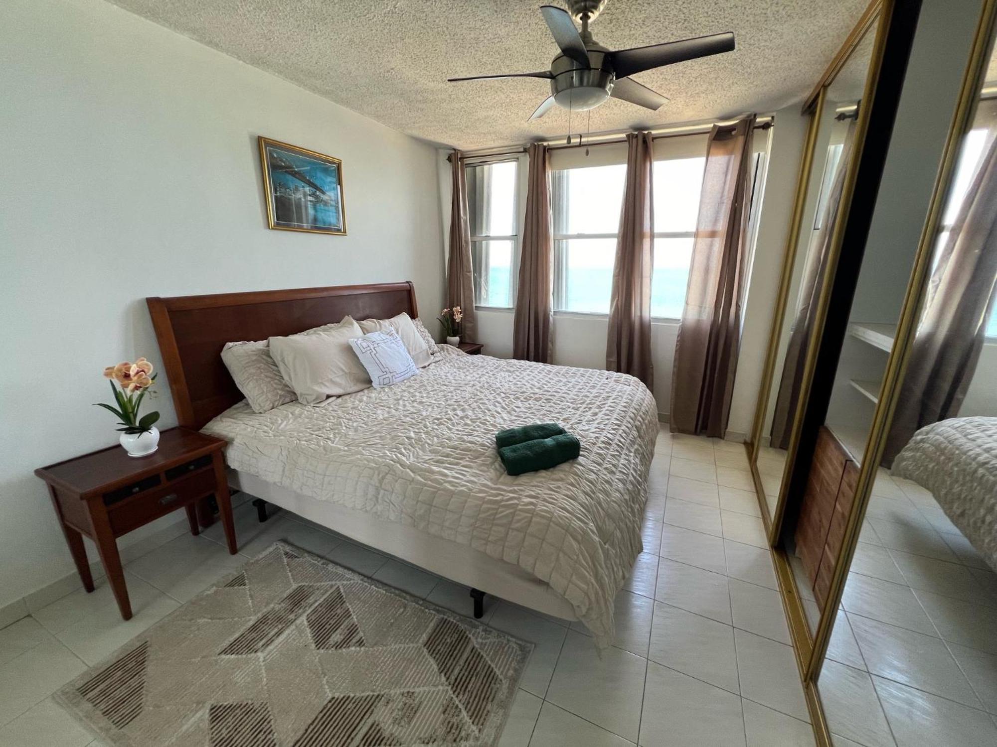 Gorgeous Ocean View 1Br W/Beach Acess & Pool Apartment San Juan Exterior photo