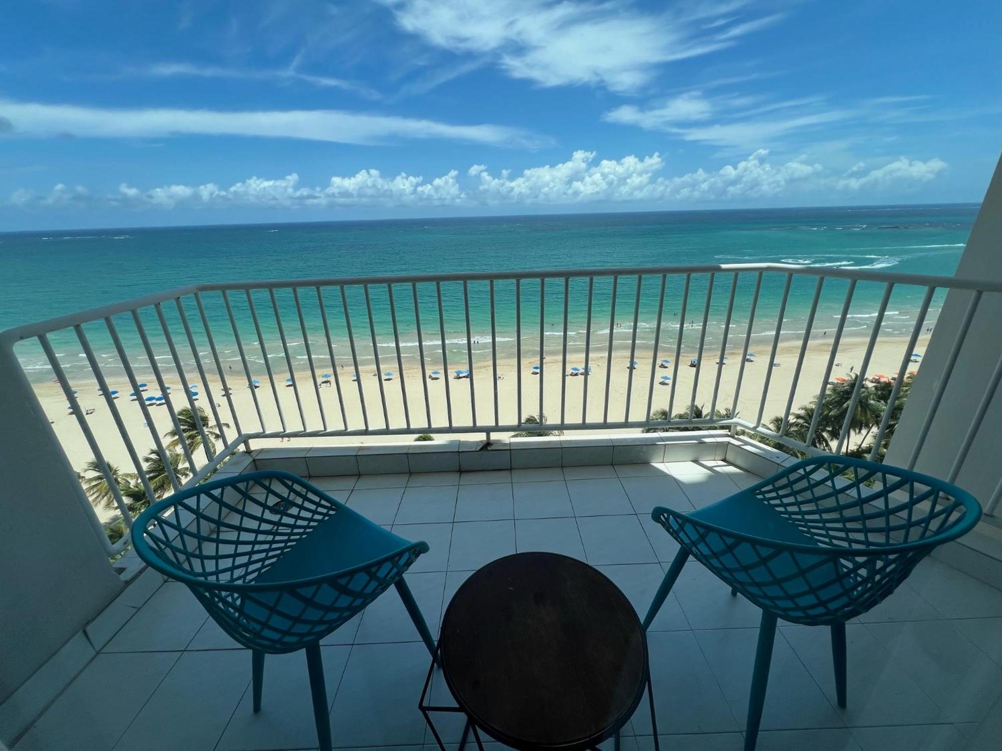 Gorgeous Ocean View 1Br W/Beach Acess & Pool Apartment San Juan Exterior photo